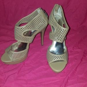 Vera Wang high heels